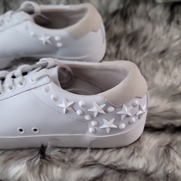 Ash Studded Star White Leather Low-Top Sneakers - Picture 14 of 16